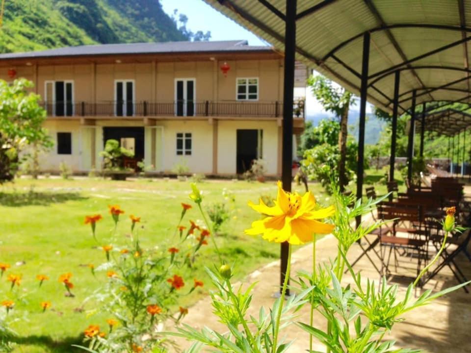 Diem Dung Chan Can Ty Hà Giang Zewnętrze zdjęcie